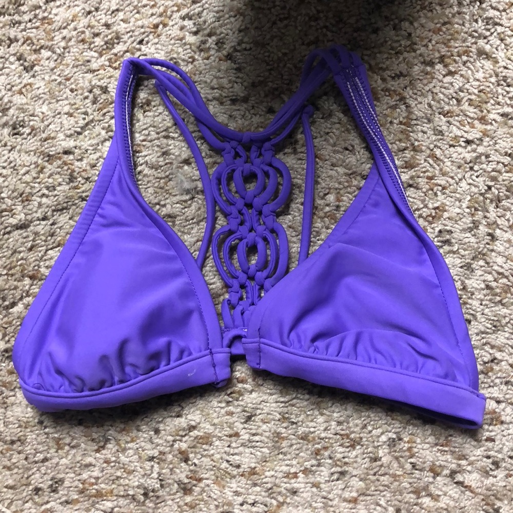 Bathing suit (top)